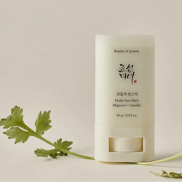 Matte Sun Stick : Mugwort+Camelia (SPF 50+ PA++++) brand new in box - Picture 2 of 8